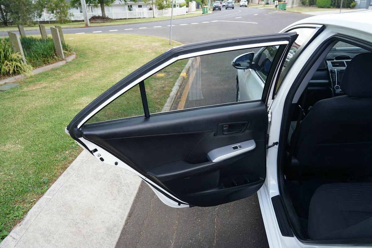 2017 Toyota Camry Altise AVV50R