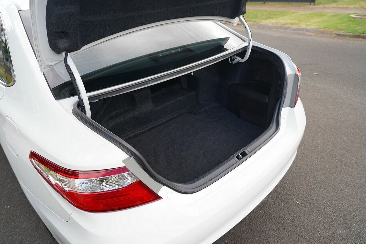 2017 Toyota Camry Altise AVV50R