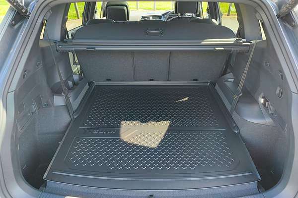 2025 Volkswagen Tiguan 162TSI R-Line Allspace 5N