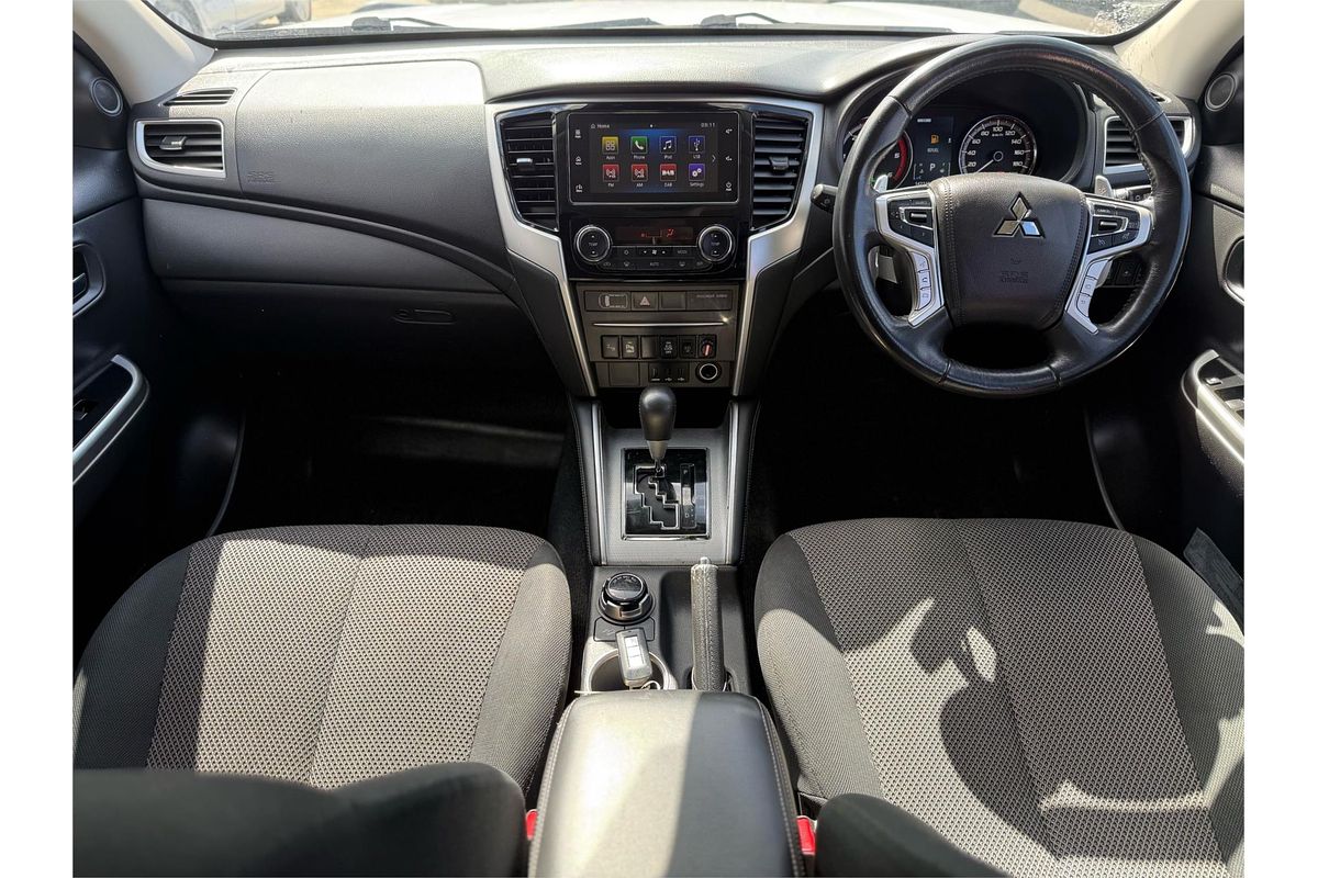 2021 Mitsubishi Triton GLS MR 4X4