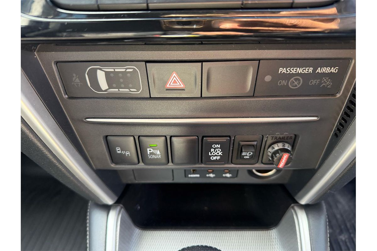 2021 Mitsubishi Triton GLS MR 4X4