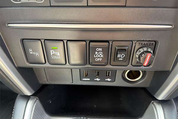 2021 Mitsubishi Triton GLS MR 4X4