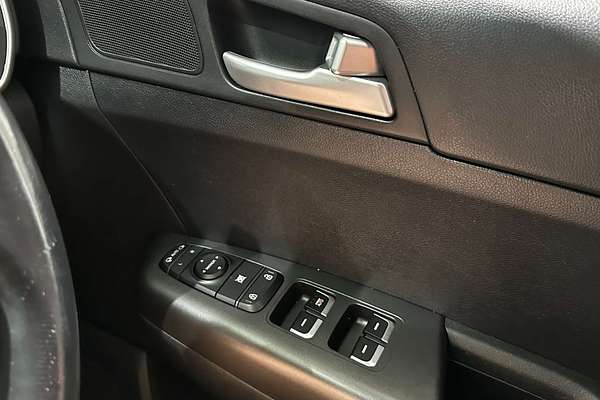 2021 Kia Sportage S QL
