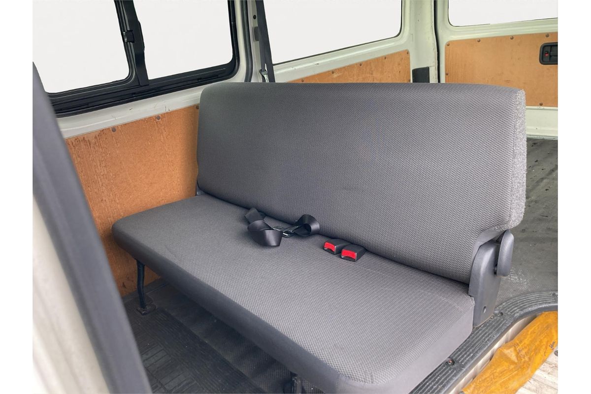 2014 Toyota Hiace Long DX