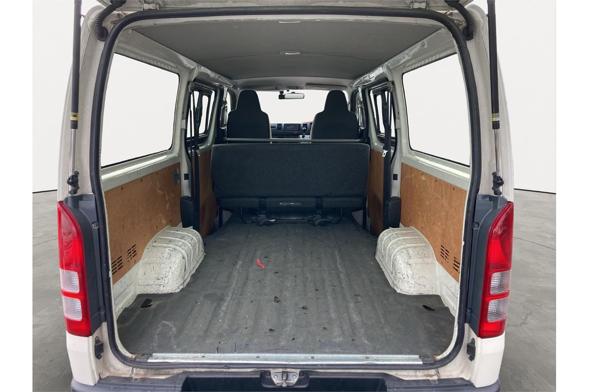 2014 Toyota Hiace Long DX