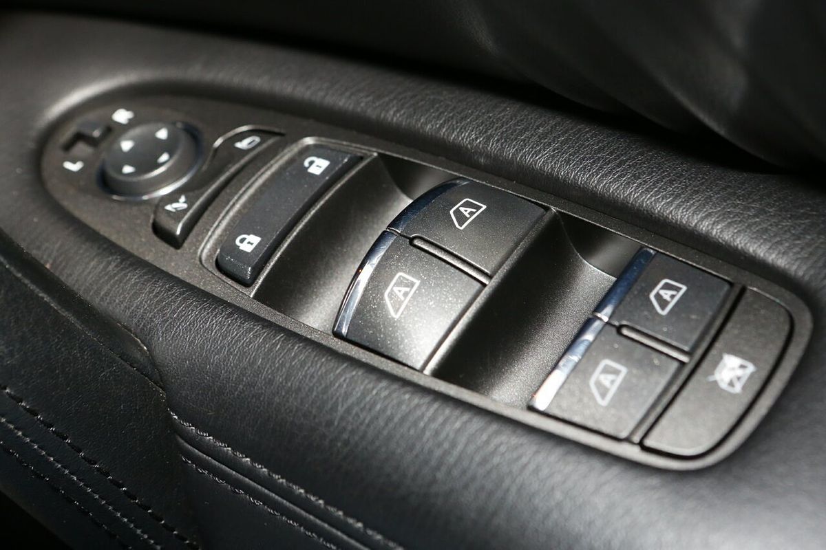 2024 Nissan Patrol Ti Y62