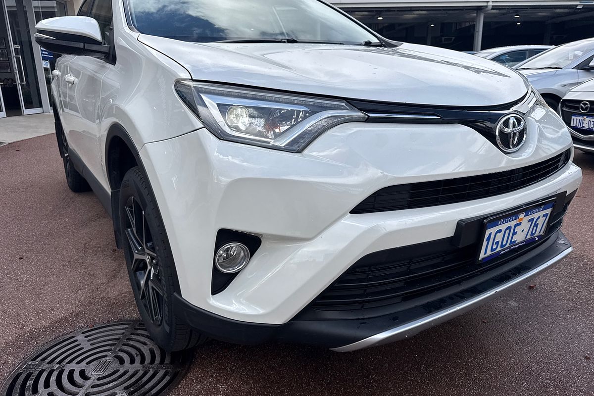 2016 Toyota RAV4 GXL ZSA42R