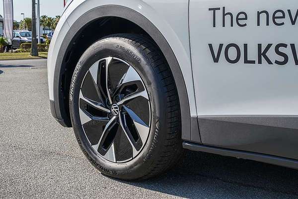 2025 Volkswagen ID.4 Pro E2