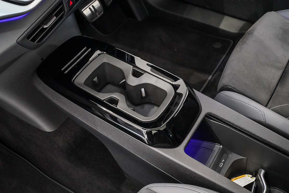 2025 Volkswagen ID.4 Pro E2