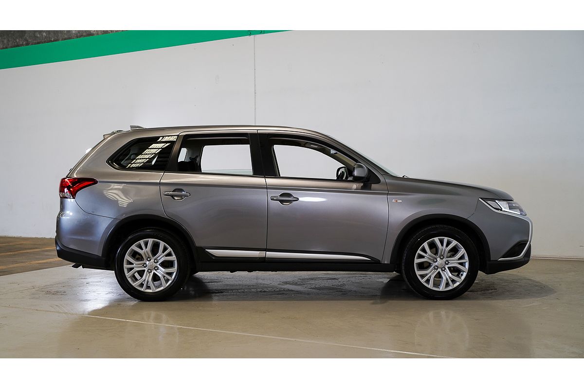 2021 Mitsubishi Outlander ES ZL