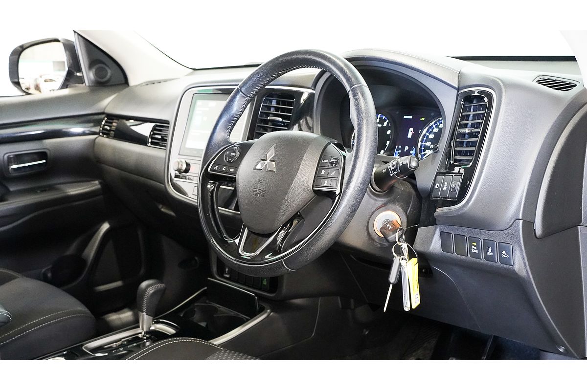 2021 Mitsubishi Outlander ES ZL