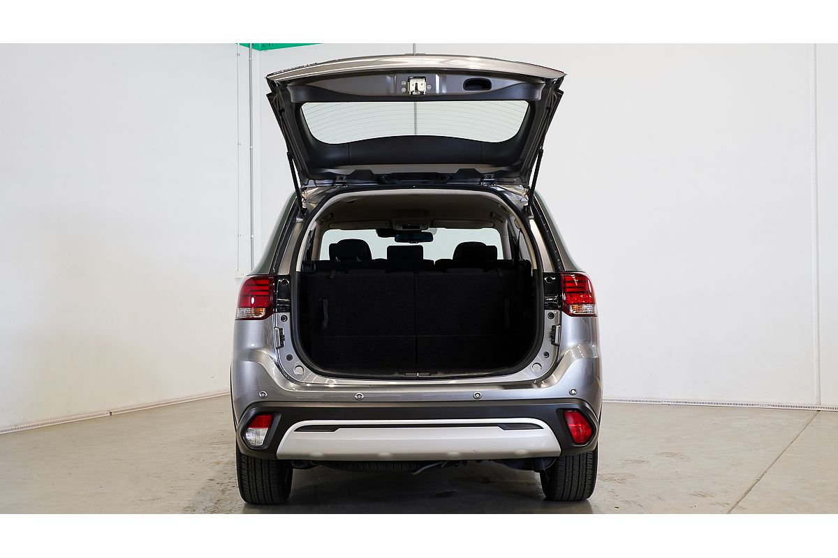 2021 Mitsubishi Outlander ES ZL