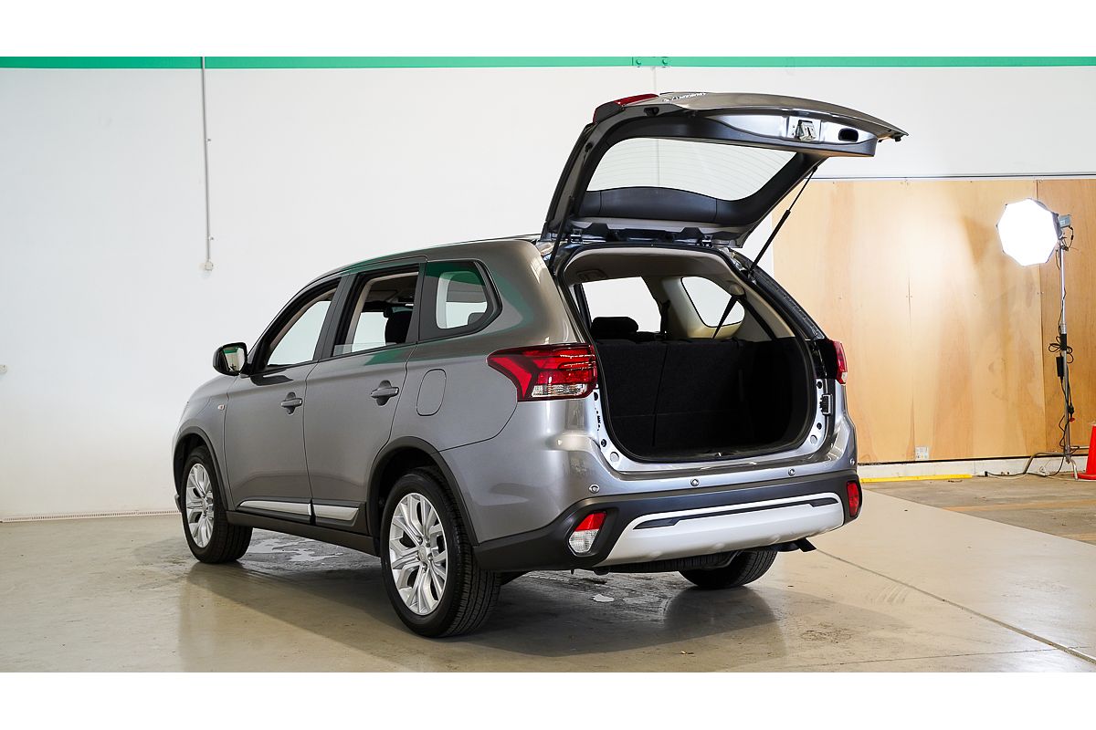 2021 Mitsubishi Outlander ES ZL