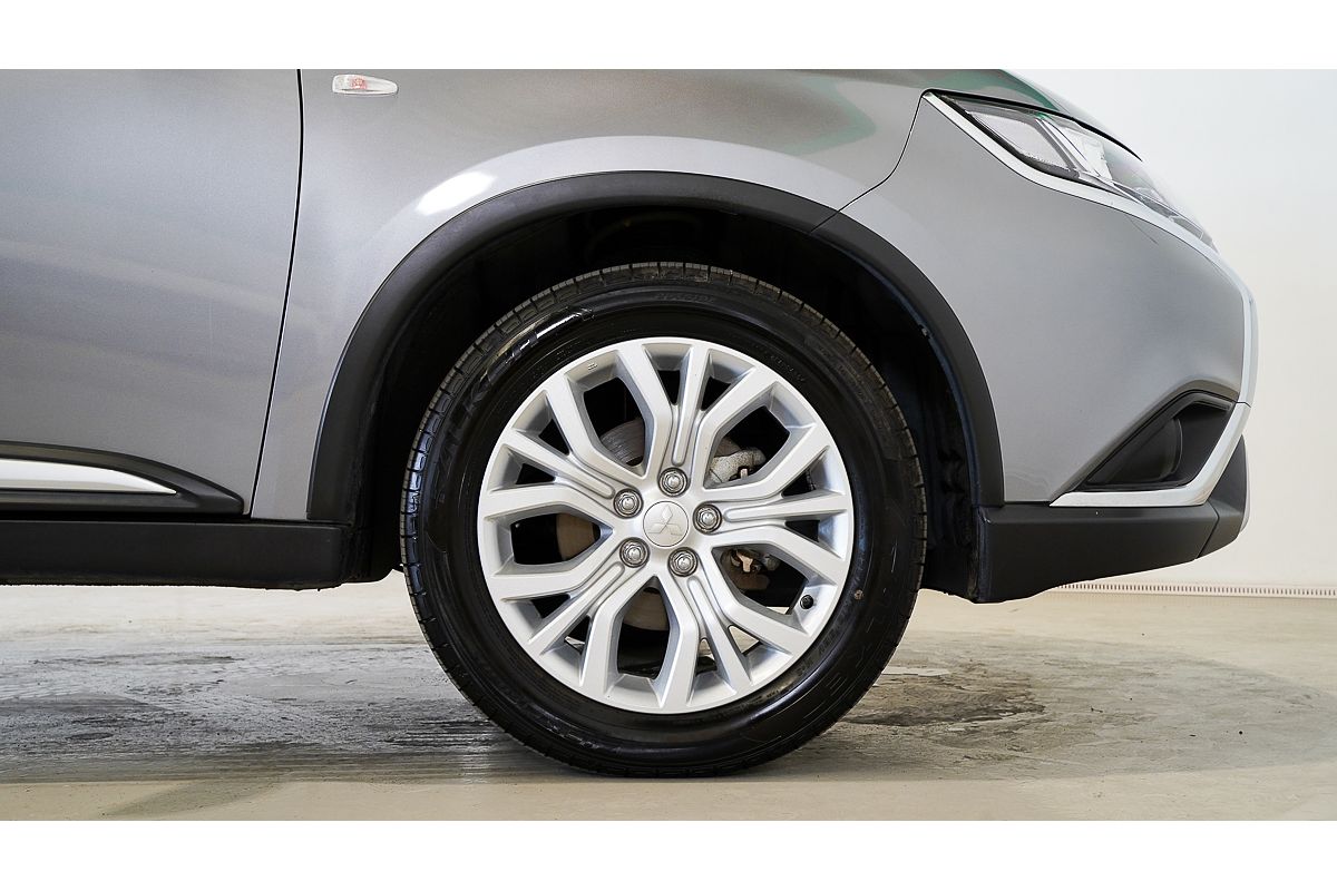 2021 Mitsubishi Outlander ES ZL
