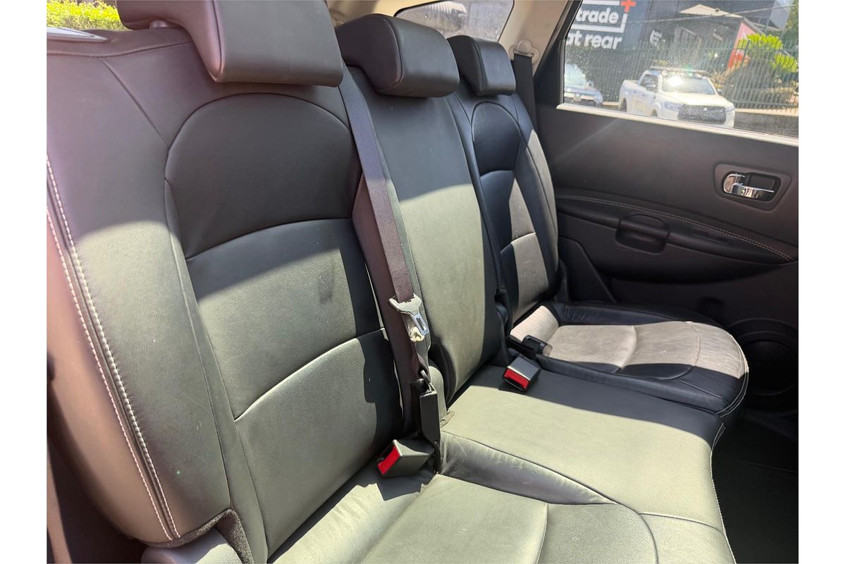 2013 Nissan Dualis +2 Ti-L J10 Series 4