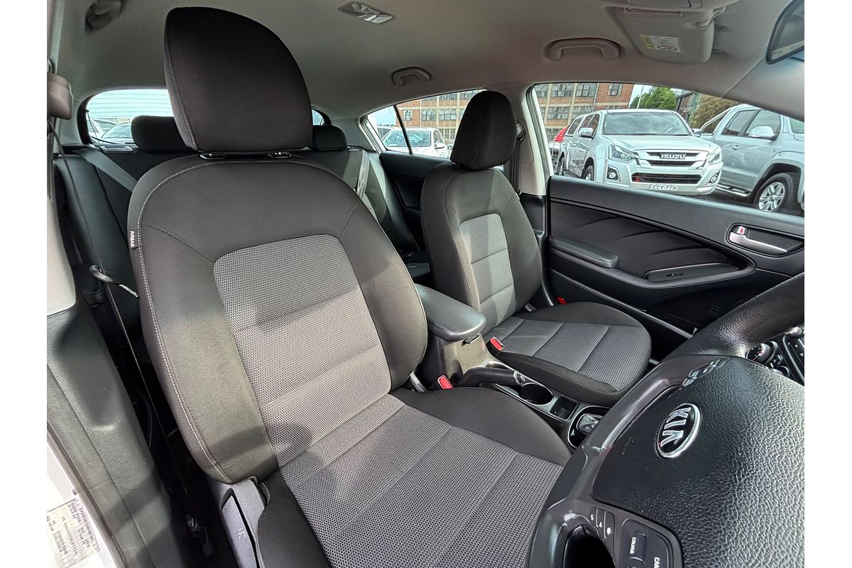 2018 Kia Cerato S YD