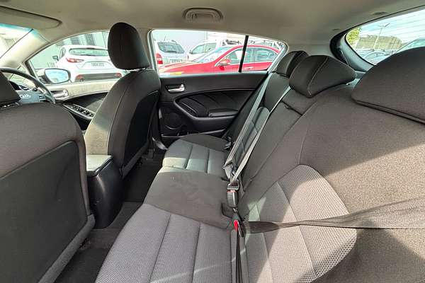 2018 Kia Cerato S YD