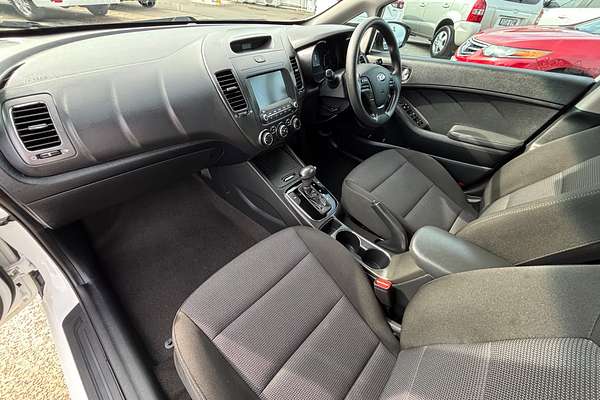 2018 Kia Cerato S YD