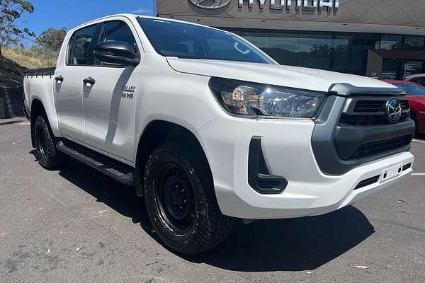 2022 Toyota Hilux SR GUN126R 4X4