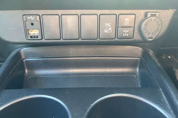 2022 Toyota Hilux SR GUN126R 4X4