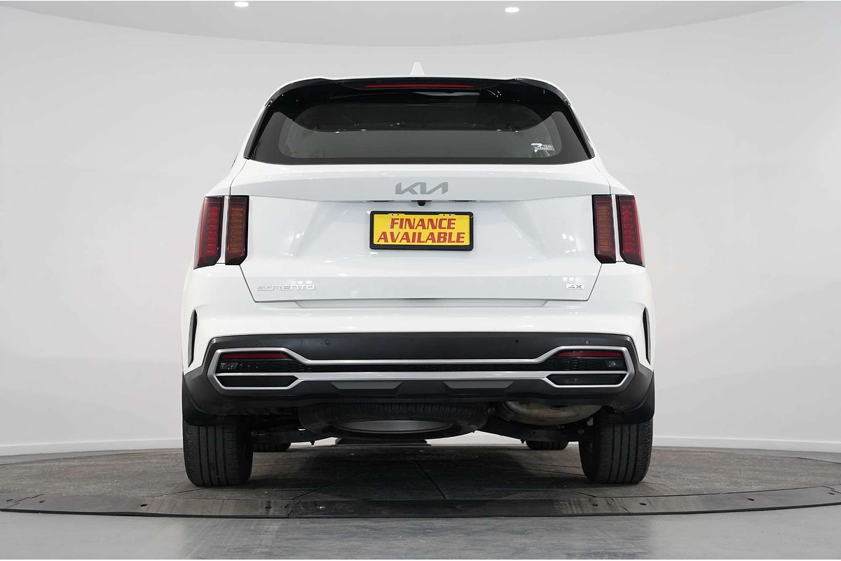 2022 Kia Sorento S MQ4