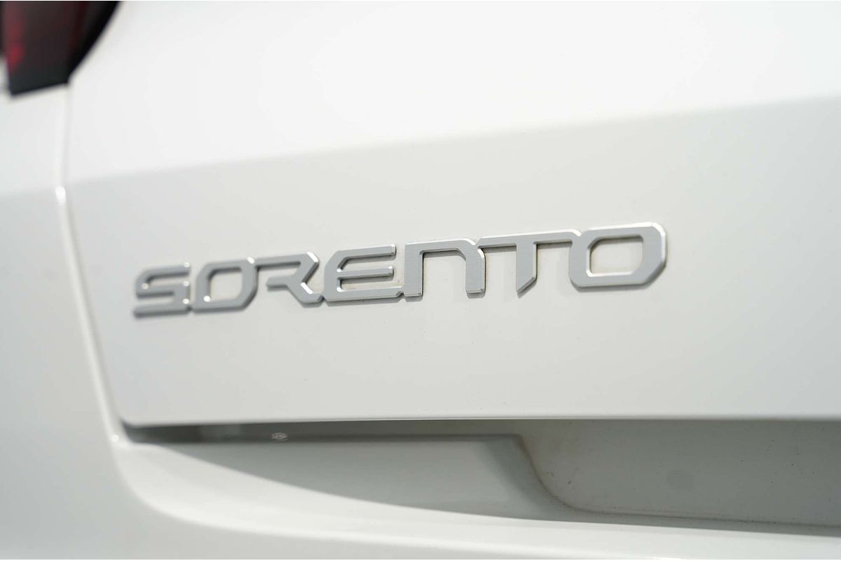 2022 Kia Sorento S MQ4
