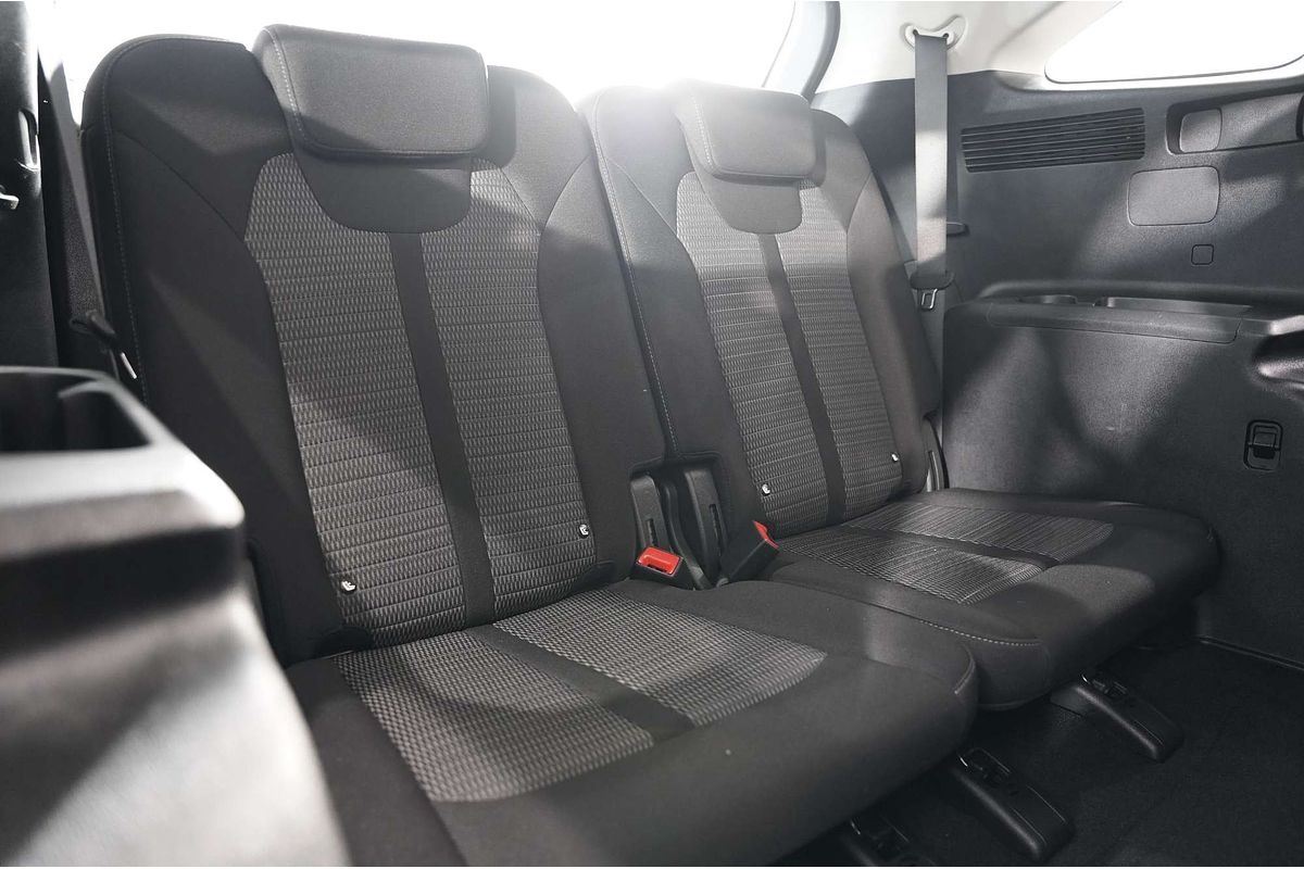 2022 Kia Sorento S MQ4