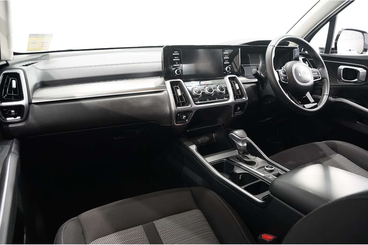 2022 Kia Sorento S MQ4