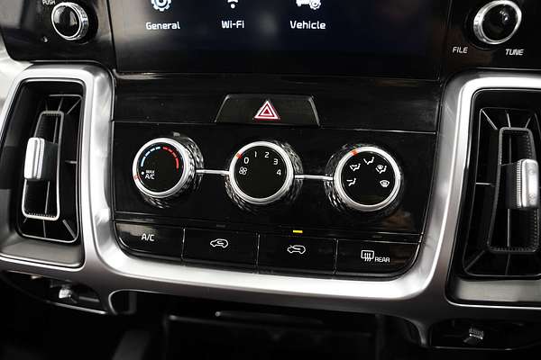 2022 Kia Sorento S MQ4