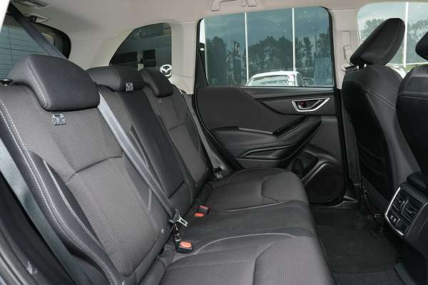 2023 Subaru Forester 2.5i 50 Years Edition S5