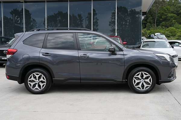 2023 Subaru Forester 2.5i 50 Years Edition S5