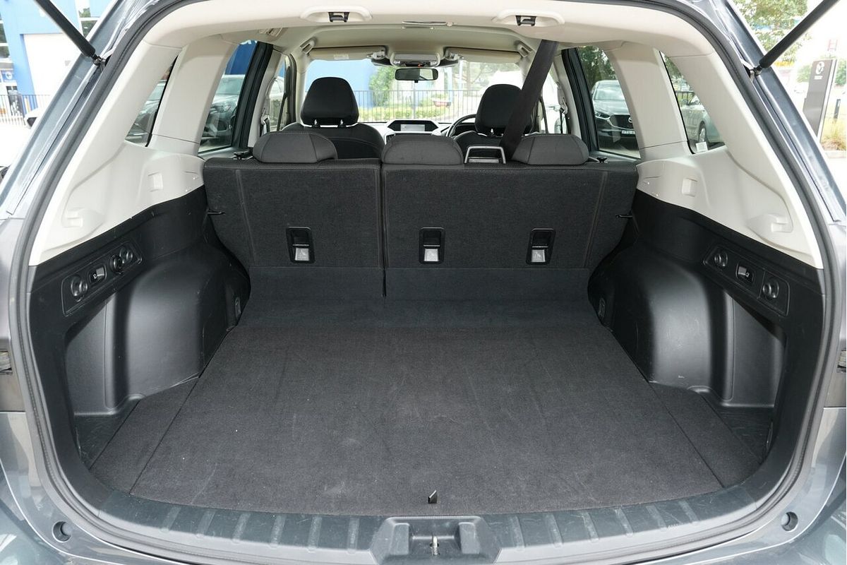2023 Subaru Forester 2.5i 50 Years Edition S5