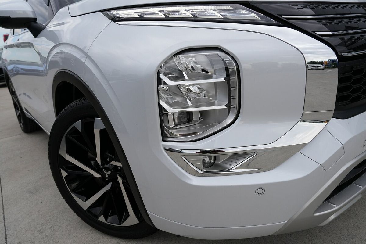 2023 Mitsubishi Outlander Exceed Tourer ZM