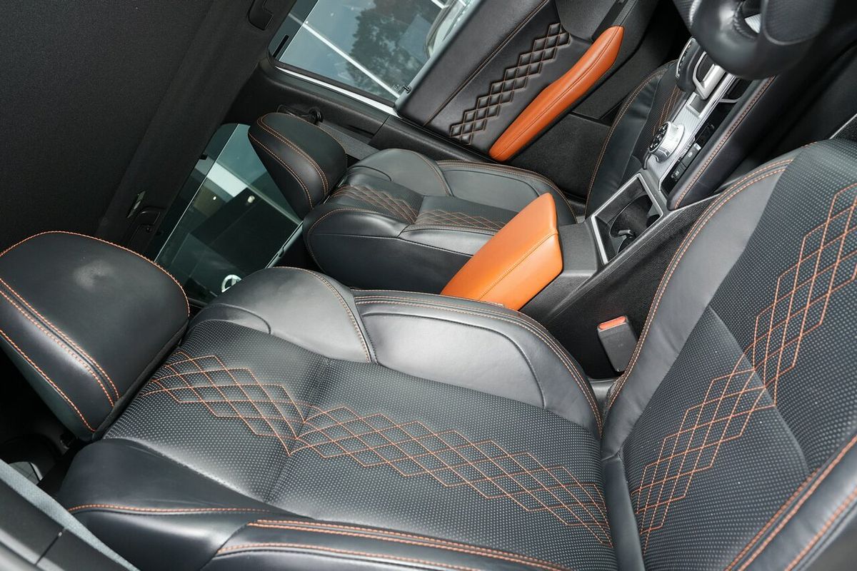 2023 Mitsubishi Outlander Exceed Tourer ZM