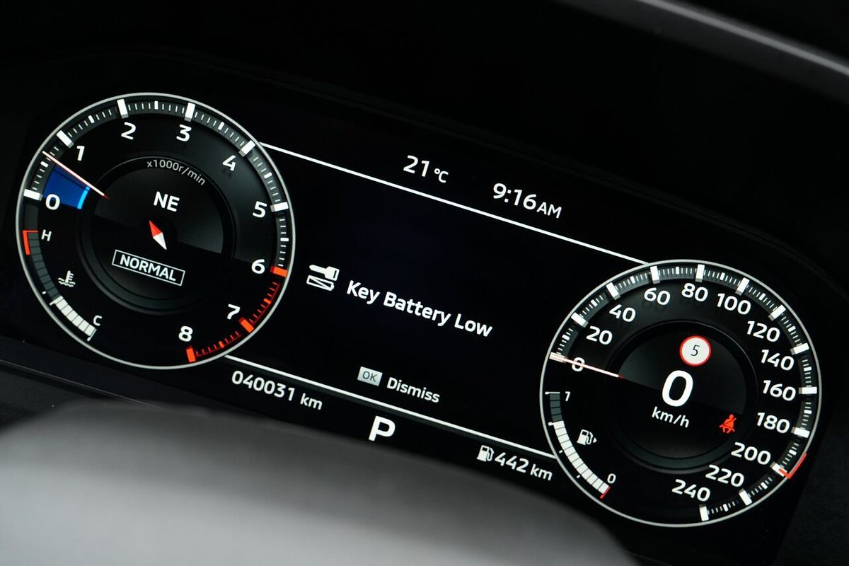 2023 Mitsubishi Outlander Exceed Tourer ZM