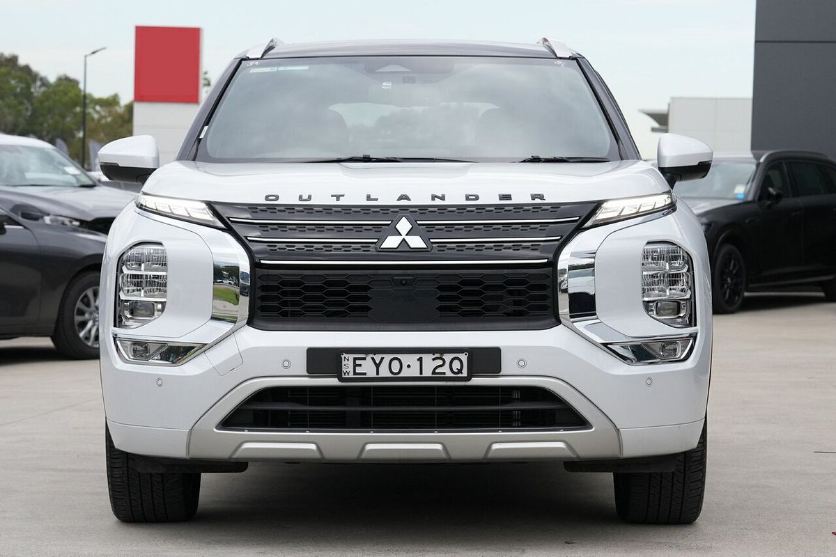 2023 Mitsubishi Outlander Exceed Tourer ZM