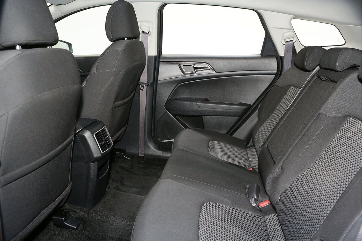 2021 Kia Sportage S NQ5