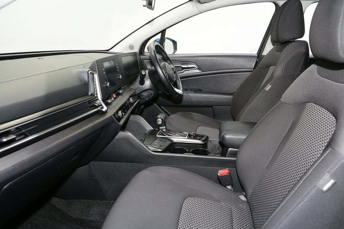 2021 Kia Sportage S NQ5