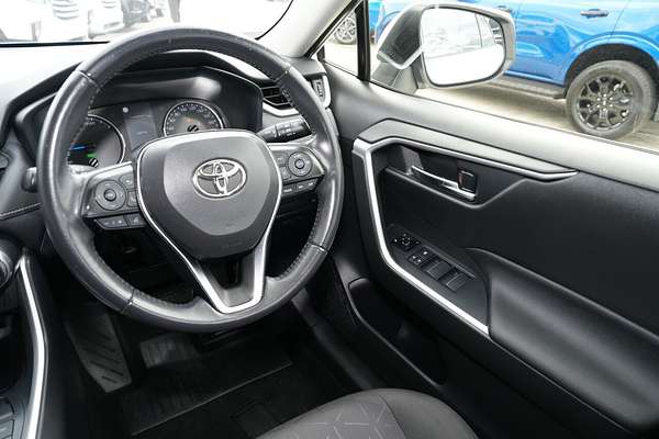 2020 Toyota RAV4 GXL AXAH52R
