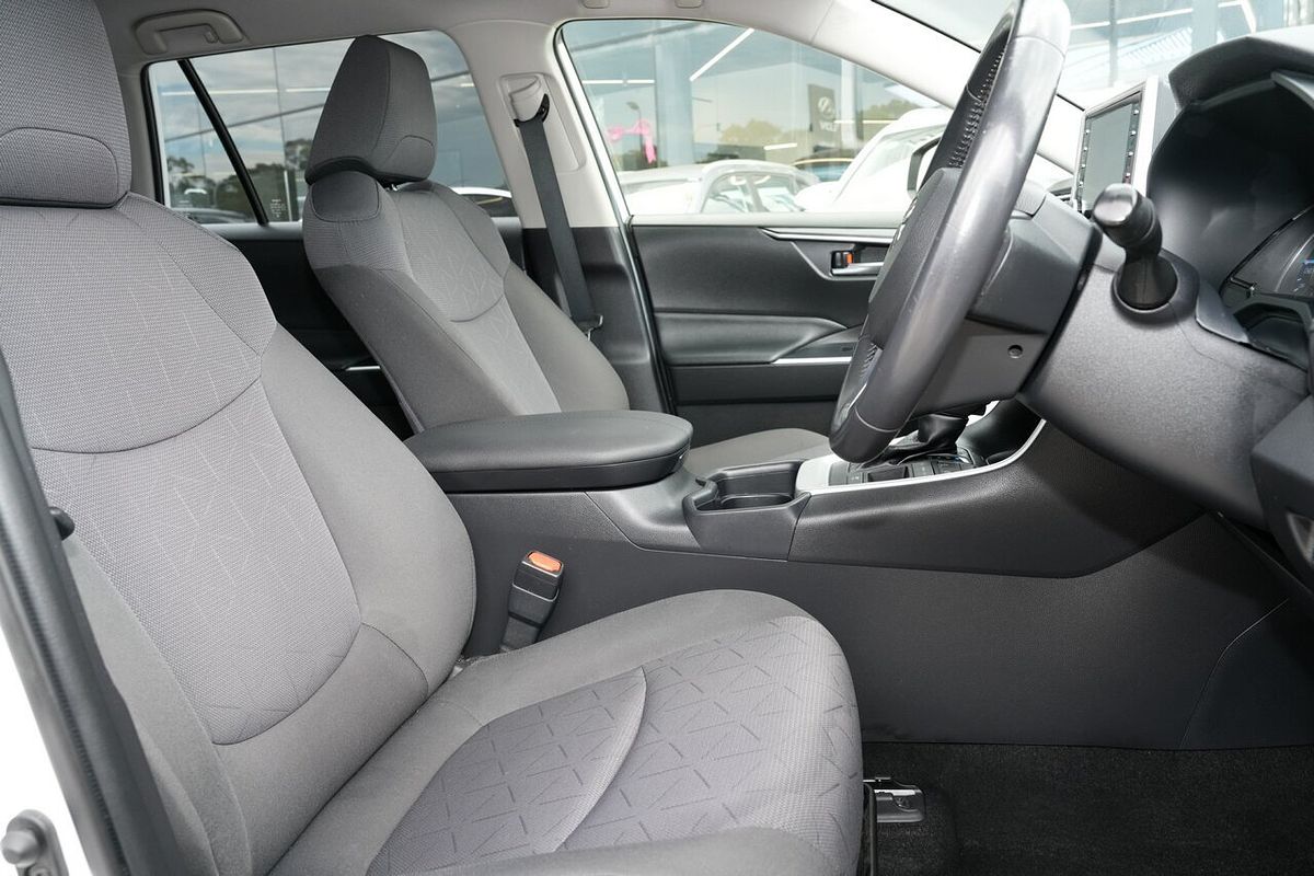 2020 Toyota RAV4 GXL AXAH52R