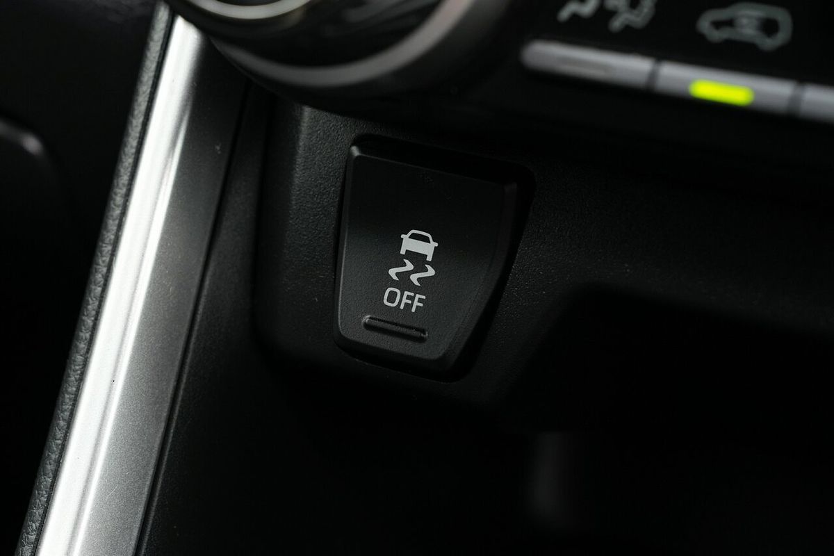 2020 Toyota RAV4 GXL AXAH52R