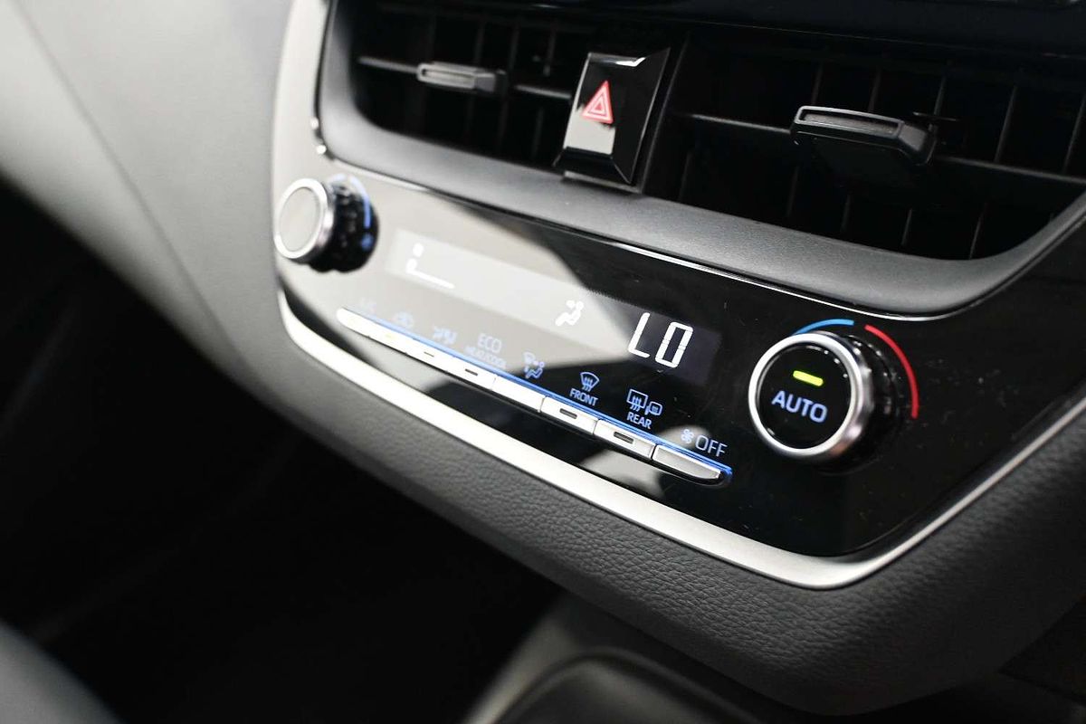 2022 Toyota Corolla Ascent Sport Hybrid ZWE211R