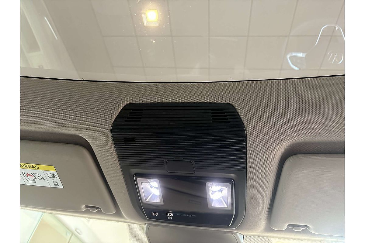 2024 Volkswagen Multivan TDI360 Life T7 SWB