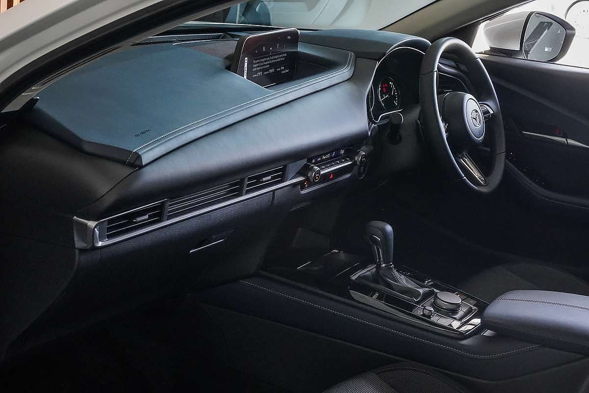 2025 Mazda CX-30 G20 Evolve DM Series