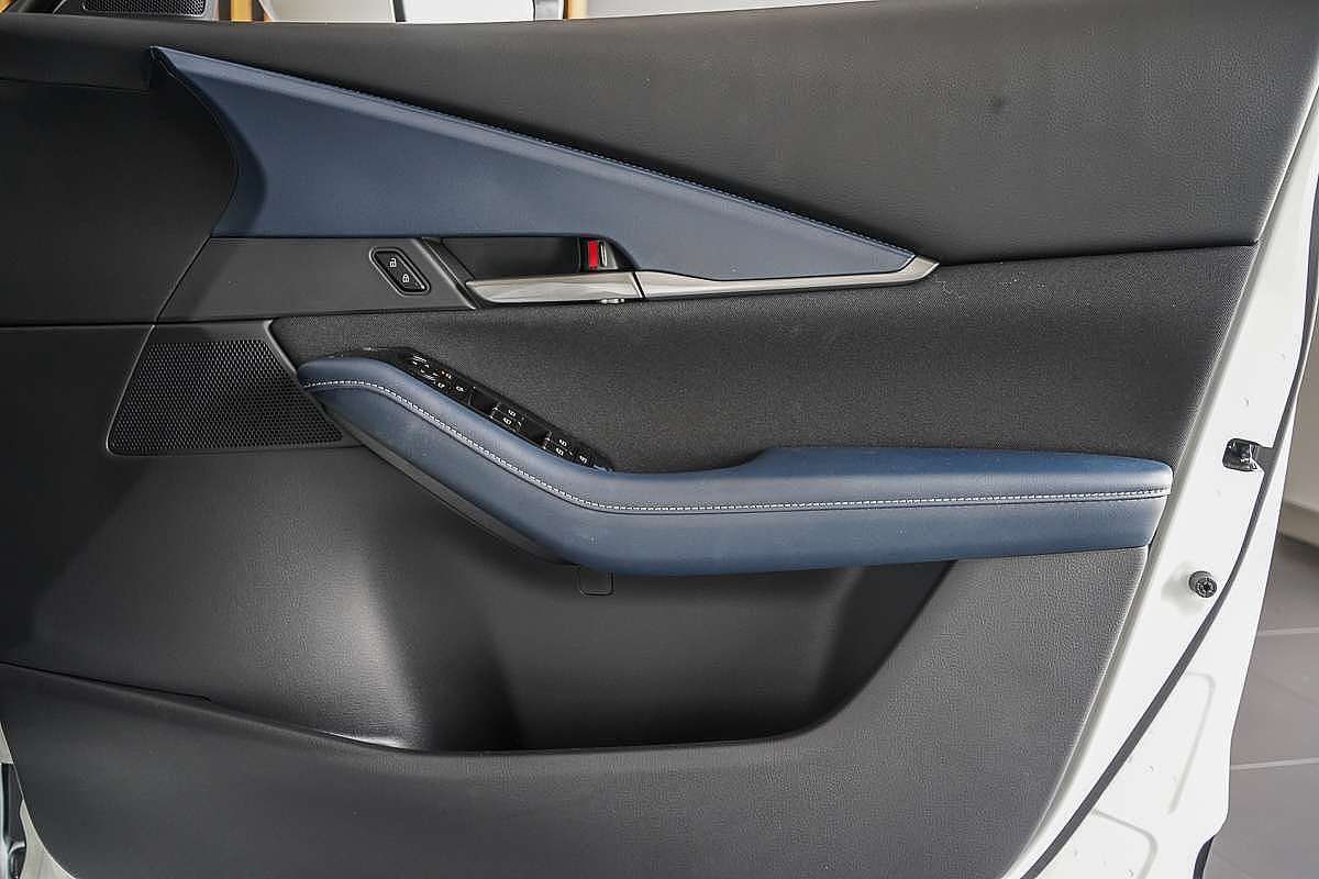 2025 Mazda CX-30 G20 Evolve DM Series