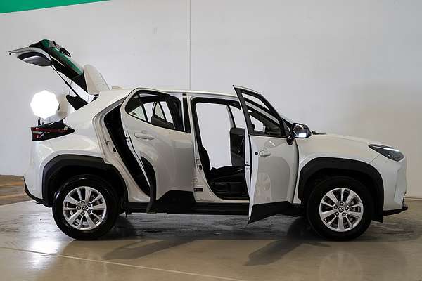 2023 Toyota Yaris Cross GX MXPB10R