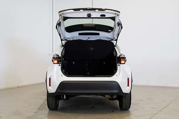 2023 Toyota Yaris Cross GX MXPB10R