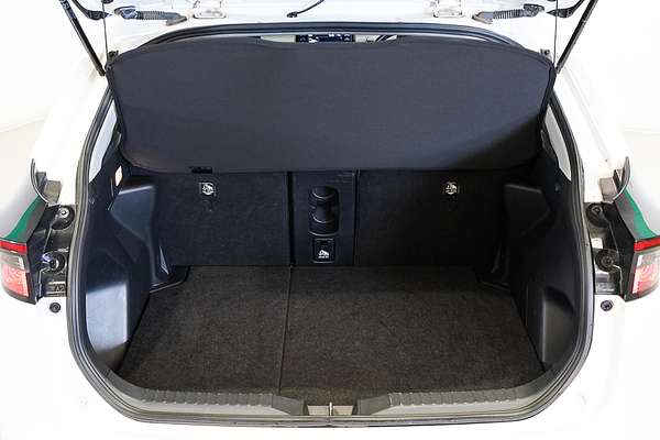2023 Toyota Yaris Cross GX MXPB10R