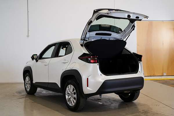 2023 Toyota Yaris Cross GX MXPB10R