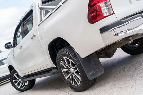 2017 Toyota Hilux SR5 GUN126R 4X4
